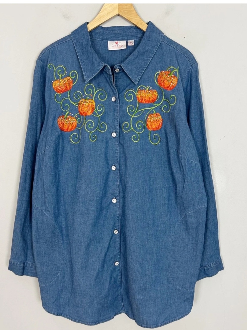 New Quacker factory fall pumpkin rhinestone denim shirt 1X